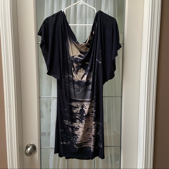 Shoulder tropical dress. Size small. Black with moonlight beach palm design. - Picture 1 of 4